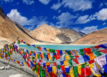 Best-Place-to-Visit-in-Ladakh (1).jpg